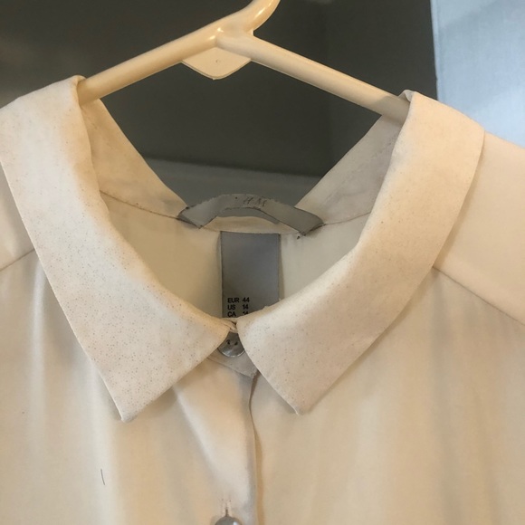 Button down blouse - Picture 2 of 3